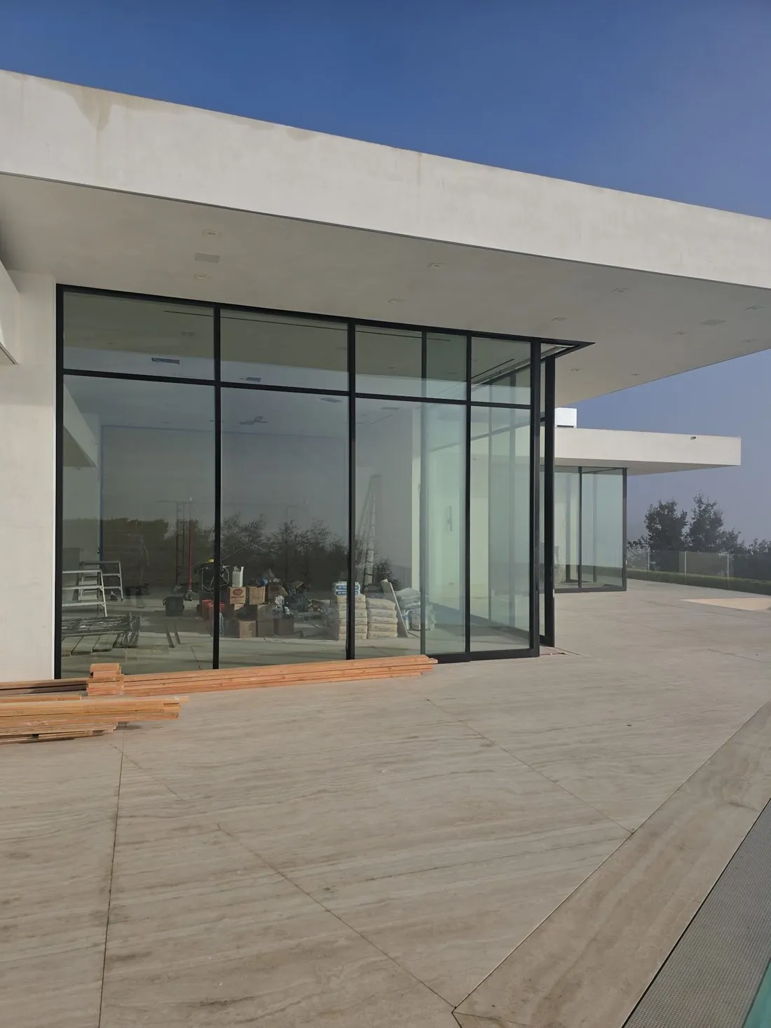 Commercial glazing project by Versa Glass Co. in Los Angeles