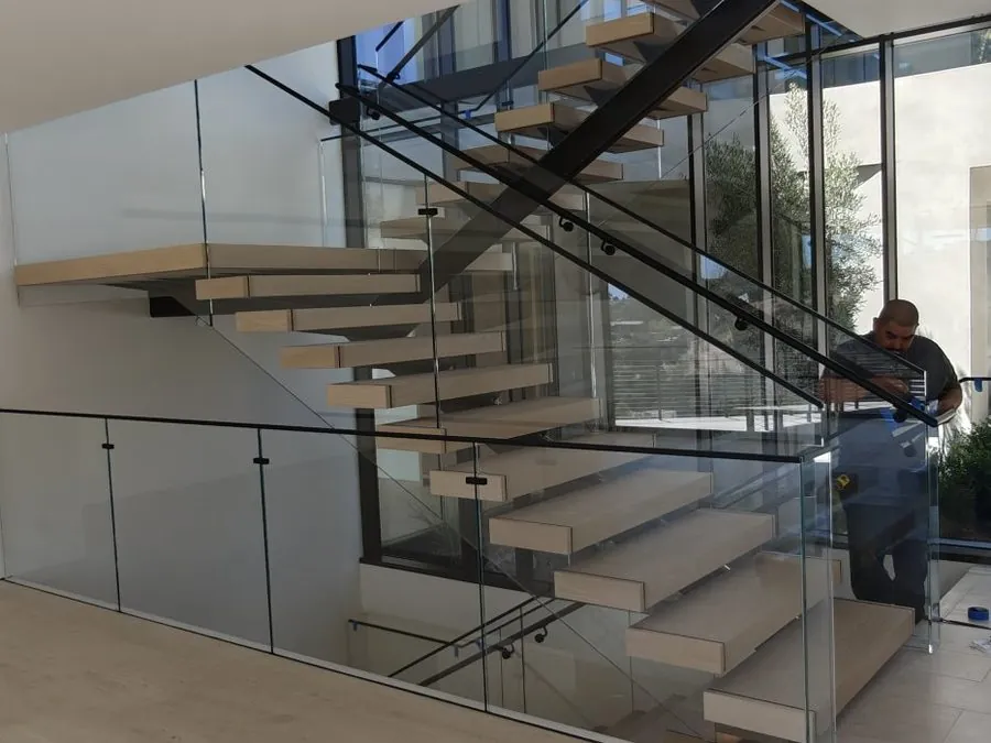 Glass railing on a modern staircase in Los Angeles