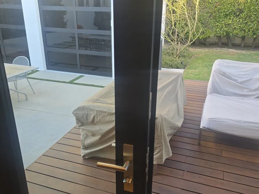 Fleetwood door hardware serviced by Versa Glass Co.